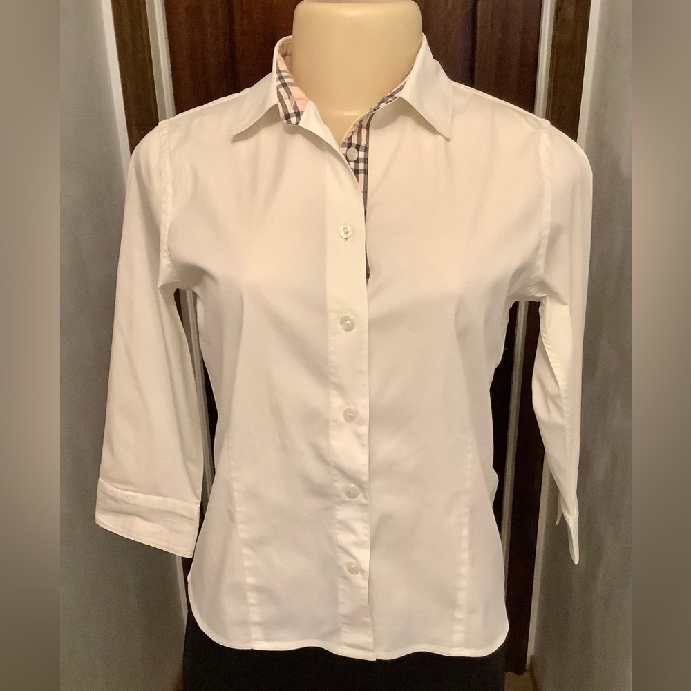 Burberry London 3/4 sleeves Button Down Blouse